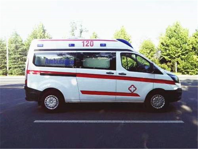 新城镇救护车出租服务案例6