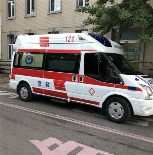 新城镇选择我们的救护车出租,开启安心转院之旅