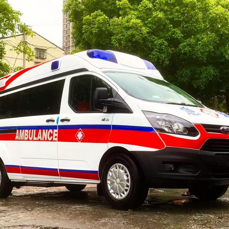 新城镇重症监护救护车出租护送返乡