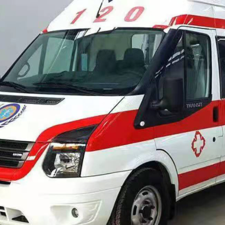 新城镇非急救护送病人转院租赁救护车的优缺点对比